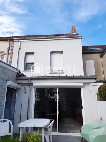 ?MAISON DE VILLE ENTIÈREMENT RÉNOVÉE – SECTEUR MARLY – 4 PIÈCES – JARDIN