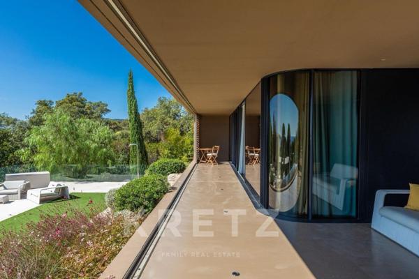 Architecture contemporaine, vue mer et art de vivre