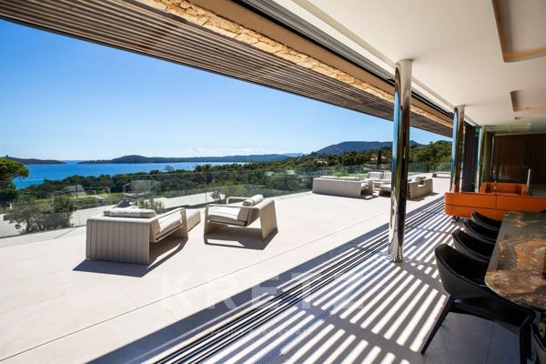 Architecture contemporaine, vue mer et art de vivre