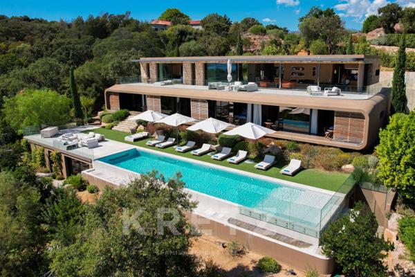 Architecture contemporaine, vue mer et art de vivre