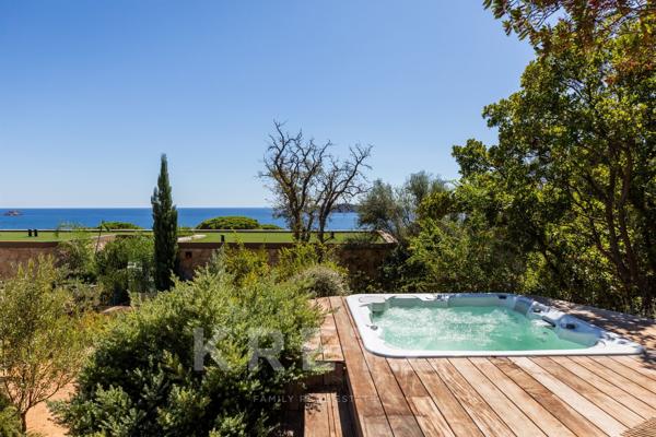 Architecture contemporaine, vue mer et art de vivre
