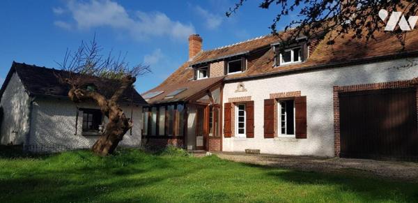 A VENDRE :  - Au c?ur de la Sologne (région de chasse et de pêche) - à  30mn du ZOO DE BEAUVAL ...