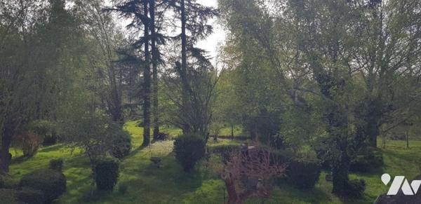 A VENDRE :  - Au c?ur de la Sologne (région de chasse et de pêche) - à  30mn du ZOO DE BEAUVAL ...