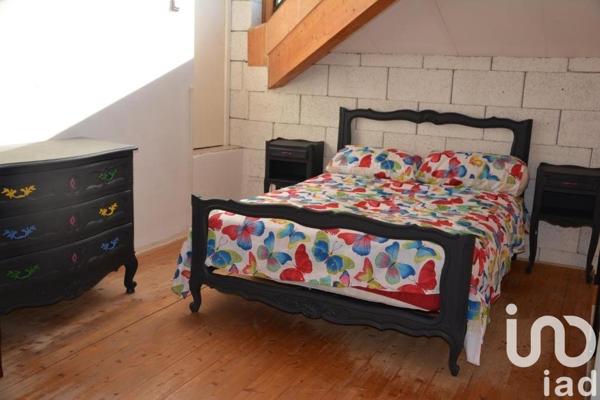 Maison d’architecte 7 pièces de 268 m² à Lézignan-Corbières (11200)