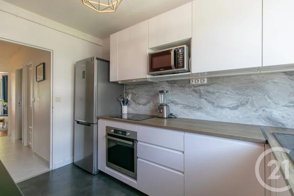Appartement F3 à vendre  3 pièces - 71,02 m 2   ST MAUR DES FOSSES  - 94