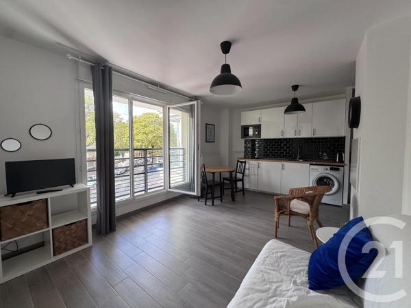 Appartement F1 à vendre  1 pièce - 29,23 m 2   ST MAUR DES FOSSES  - 94