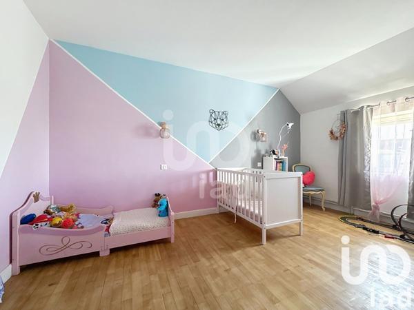 Maison à vendre 7 pièces 258 m² Chemilly-sur-Yonne