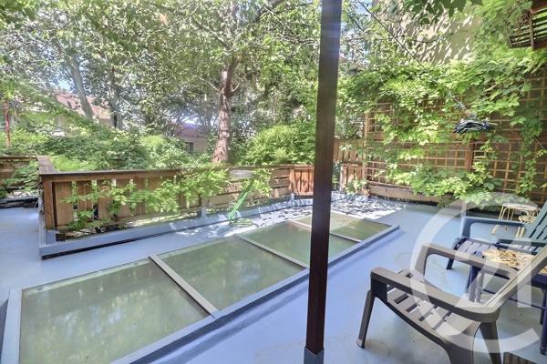 Maison à vendre  11 pièces - 175,88 m 2   PANTIN  - 93