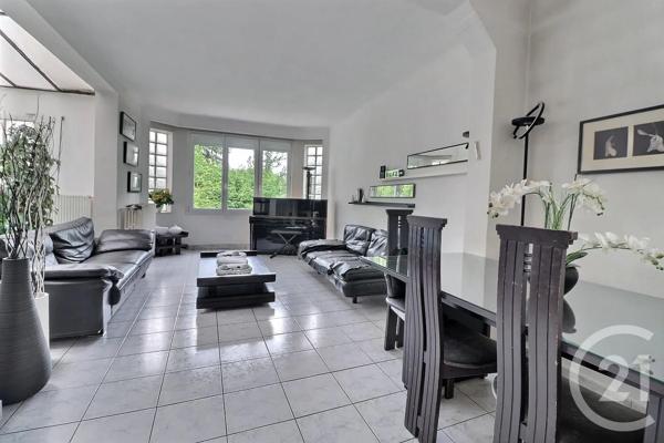 Maison à vendre  11 pièces - 175,88 m 2   PANTIN  - 93
