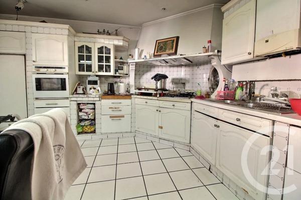 Maison à vendre  11 pièces - 175,88 m 2   PANTIN  - 93