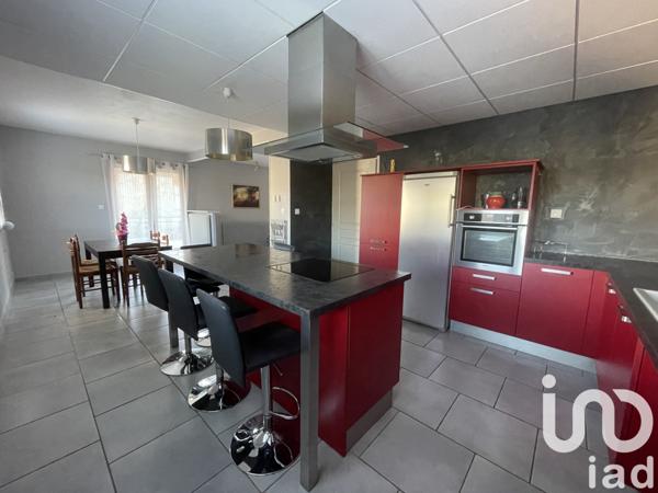 Maison à vendre 6 pièces 187 m² Fraisses