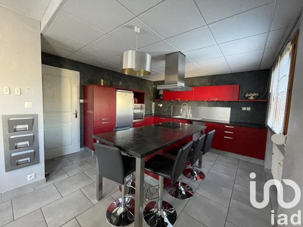 Maison à vendre 6 pièces 187 m² Fraisses