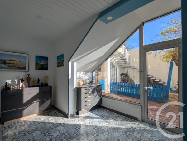 Maison à vendre  10 pièces - 300 m2 BEAUVOIR SUR MER - 85