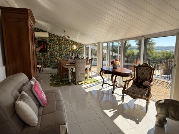 Villa d’architecte avec vue panoramique à Pujols