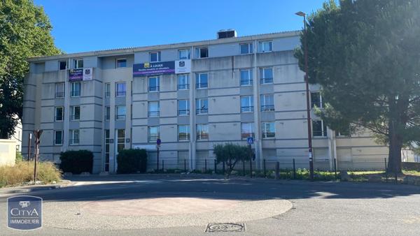Location parking Avignon (84)