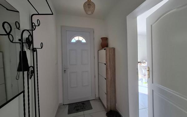 Maison à vendre    4 pièces •  Saint-Augustin