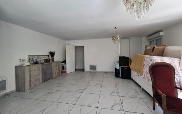 Maison à vendre    4 pièces •  Saint-Augustin