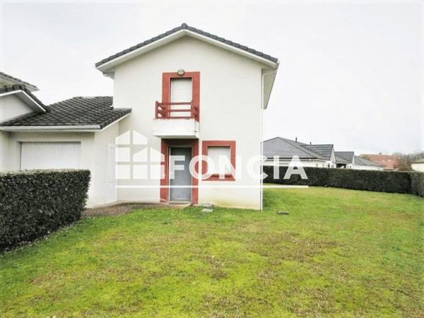 Location Maison 4 pièces 80.7 m² - 1 RUE DES LANNES Mourenx 64150