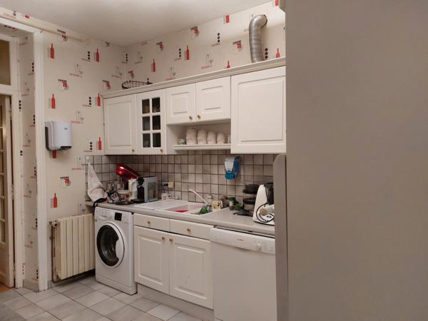 Maison à vendre 9 pièces SAINT AGREVE (07)