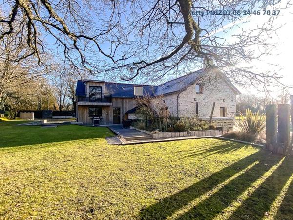 Nouveauté - Maison de Caractère Blain - 184 m2, 40 m2 d'annexes ainsi qu'une grange garage refaite