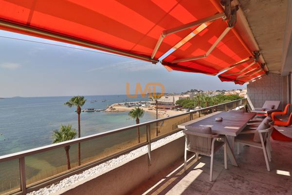 Appartement standing T3 terrasse parking, dernier étage, front de mer