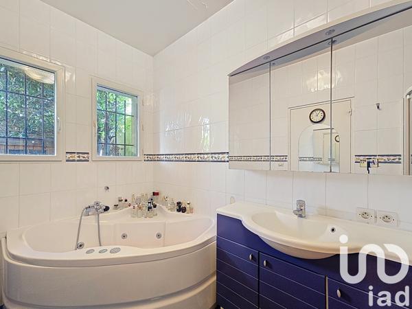 Maison à vendre 5 pièces 154 m² Soisy-sur-Seine