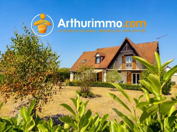 Vente                                                      Maison
                        
                     9 pièces                      183 m2                     à Aubigny-sur-Nère