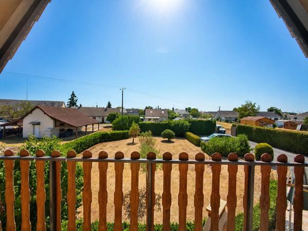 Vente                                                      Maison
                        
                     9 pièces                      183 m2                     à Aubigny-sur-Nère