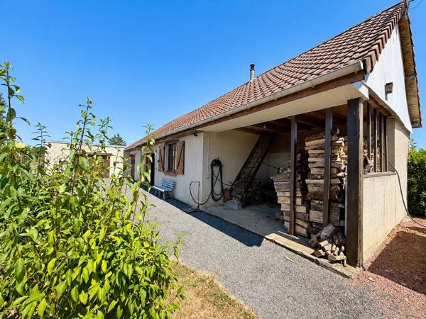 Vente                                                      Maison
                        
                     9 pièces                      183 m2                     à Aubigny-sur-Nère