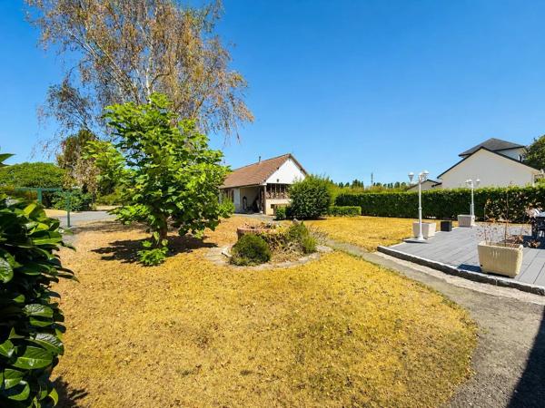 Vente                                                      Maison
                        
                     9 pièces                      183 m2                     à Aubigny-sur-Nère