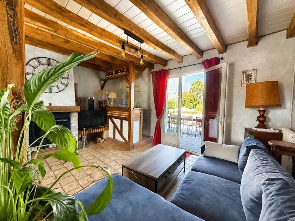 Vente                                                      Maison
                        
                     9 pièces                      183 m2                     à Aubigny-sur-Nère