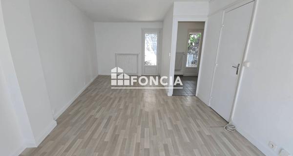 Location Studio 30.76 m² - Charenton-le-pont 94220