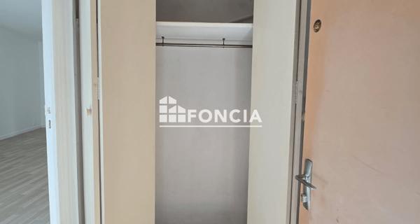 Location Studio 30.76 m² - Charenton-le-pont 94220