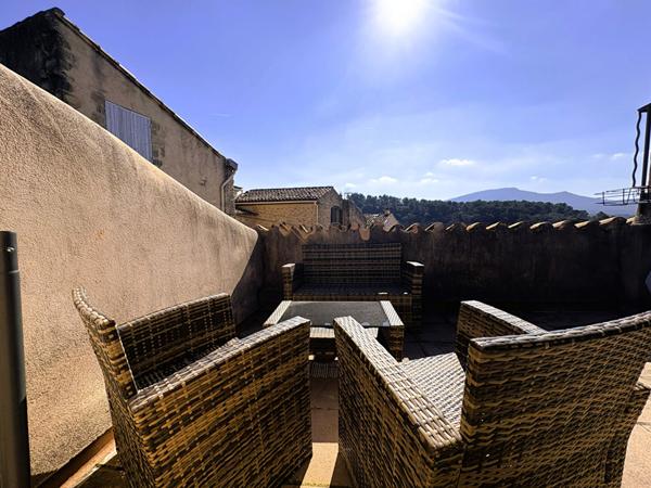 Maison centre village rénovée de 120M2 avec tropézienne