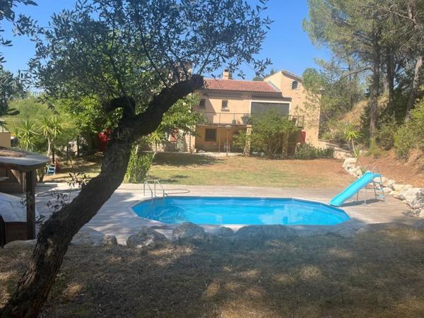 Vente / Mas à Rochefort-du-Gard (30650)