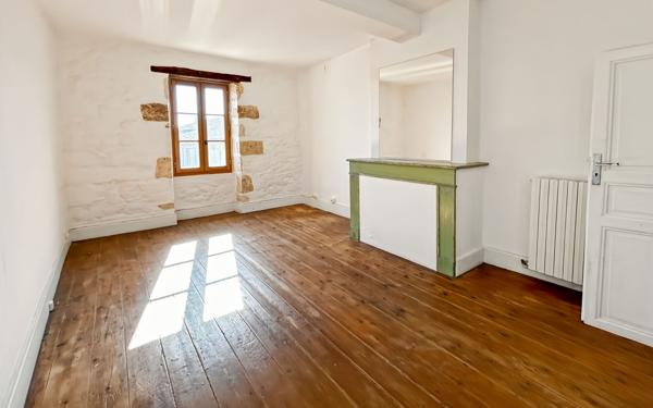 Maison à vendre    5 pièces •  Saint-Clar