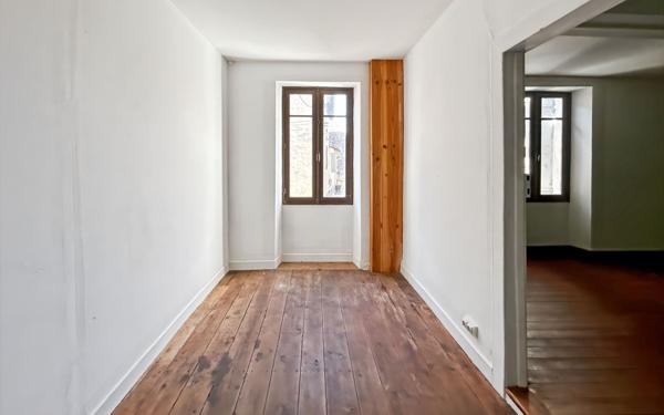 Maison à vendre    5 pièces •  Saint-Clar