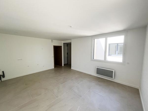 DOURDAN 3 min - Appartement F3 neuf !