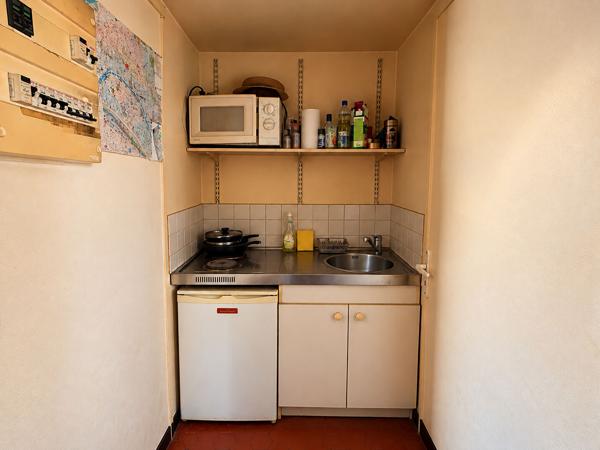 Appartement à vendre 55 000 € Marseille 04 1 pièce 19 m² DPE D