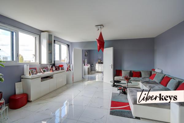 Pépite ! Superbe 3 pièces entièrement rénové, vue imprenable