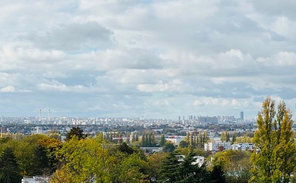 Pépite ! Superbe 3 pièces entièrement rénové, vue imprenable