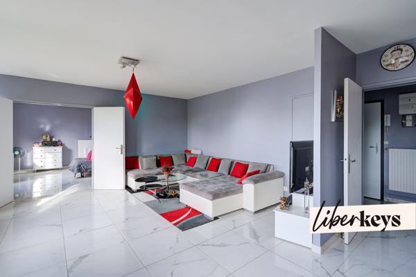 Pépite ! Superbe 3 pièces entièrement rénové, vue imprenable