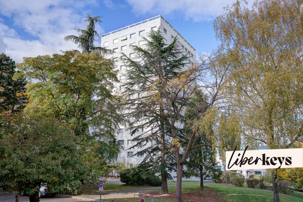 Pépite ! Superbe 3 pièces entièrement rénové, vue imprenable