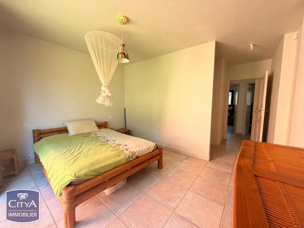 Maison à vendre 7 pièces 145.4m² Nîmes (30900)