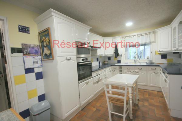 Aubord (30620) VILLA PROVENCALE 194 m², terrain 640 m²