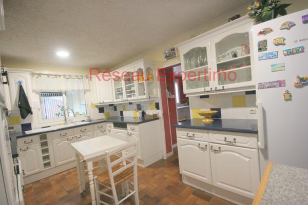 Aubord (30620) VILLA PROVENCALE 194 m², terrain 640 m²