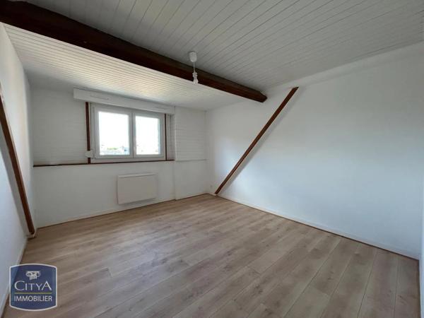 Appartement à louer 3 pièces 66.13m² Sedan (08200)