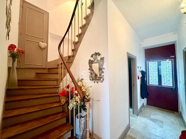 Maison de caractère Le Mée-Sur-Seine 185.50 m²