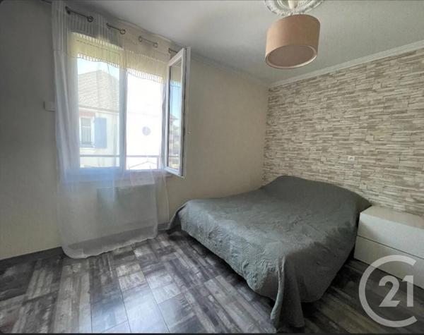 Maison à vendre  5 pièces - 101,52 m 2   GARGES LES GONESSE  - 95