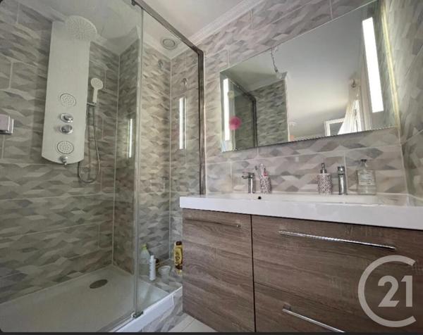 Maison à vendre  5 pièces - 101,52 m 2   GARGES LES GONESSE  - 95